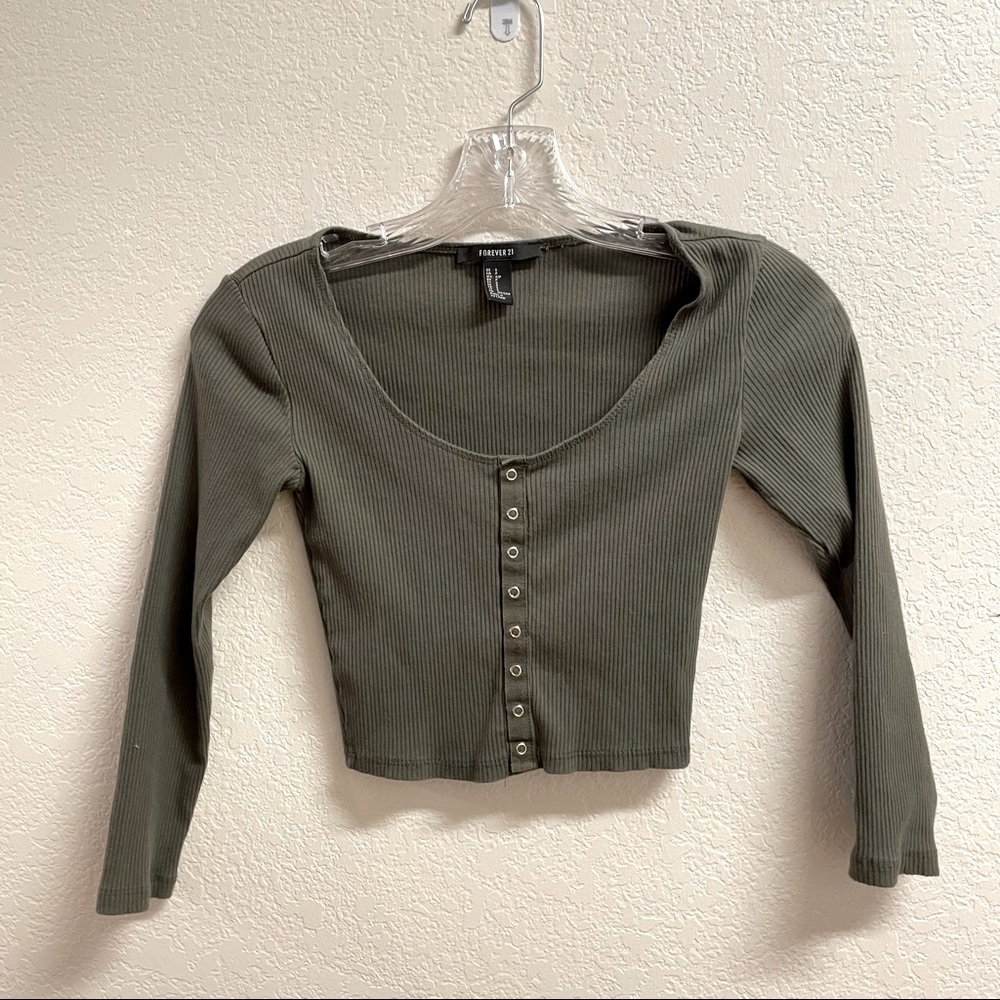 Forever 21 | Half sleeve crop top